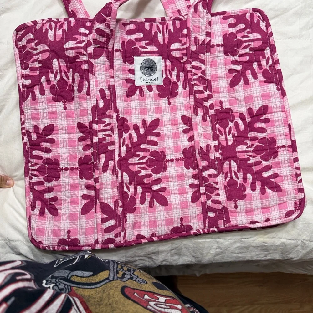 Kiele Palaka Pink Floral Tote Bag - Picture 3 of 5